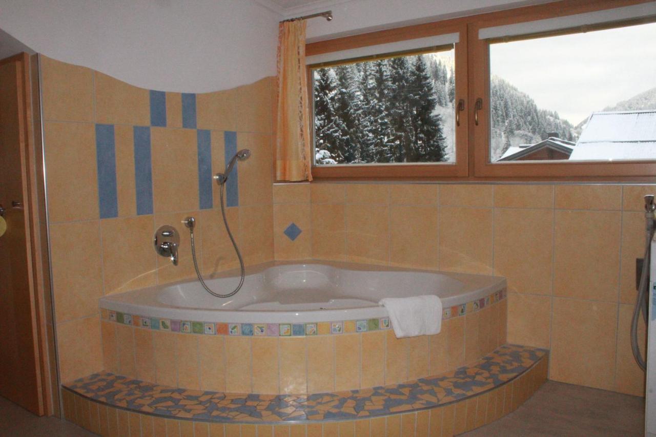 Edelweiss Apartments 200M Zum Lift - Silvretta Card Premium Inklusive ゼー エクステリア 写真